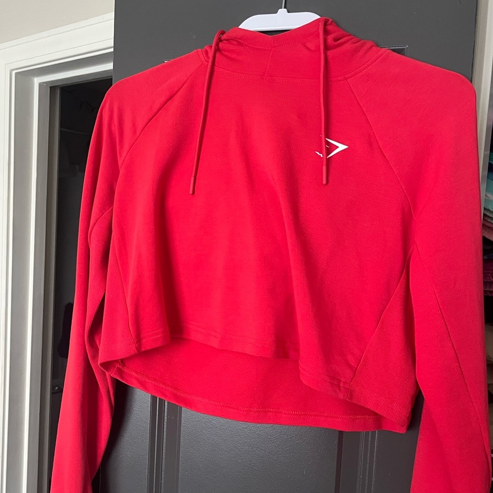 Cropped Gymshark hoodie